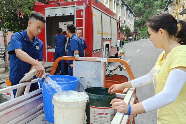 图为大岗山为住民供水_副本